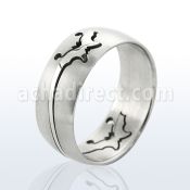 sr143 matte stainless steel gridded ring w cut out butterfly