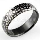 srb54 anillo acero anodizado negro estampado geometrico distribuidor
