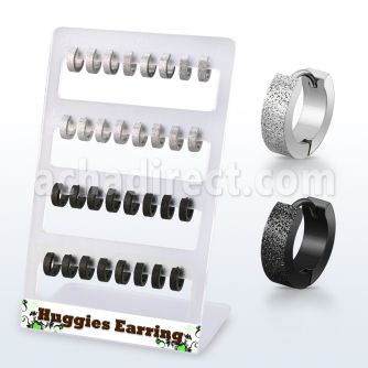 brer30 display w stainless steel huggie w a frosted effect