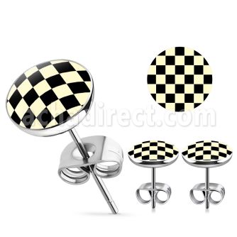 er205 pair of stainless steel ear studs with checkered logo