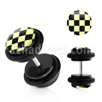 ilvgr25 plug falso acrilico negro logo cuadros negros blancos anillos goma 8mm distribuidor