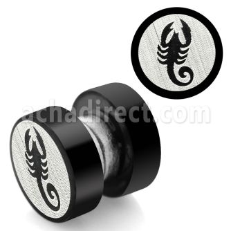 mpls12 plug falso magnetico acero 316l anodizado negro logo escorpion rayado laser 8mm venta