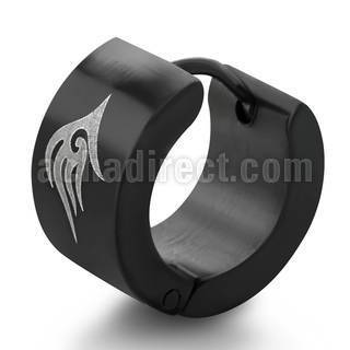 er085 pair of black steel huggies ear hoops w tribal design