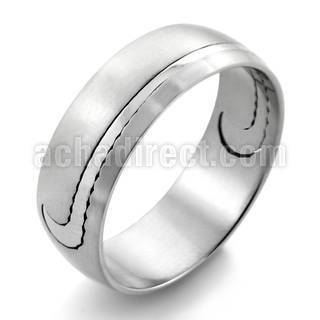 sr24 matte stainless steel gridded ring with nike design